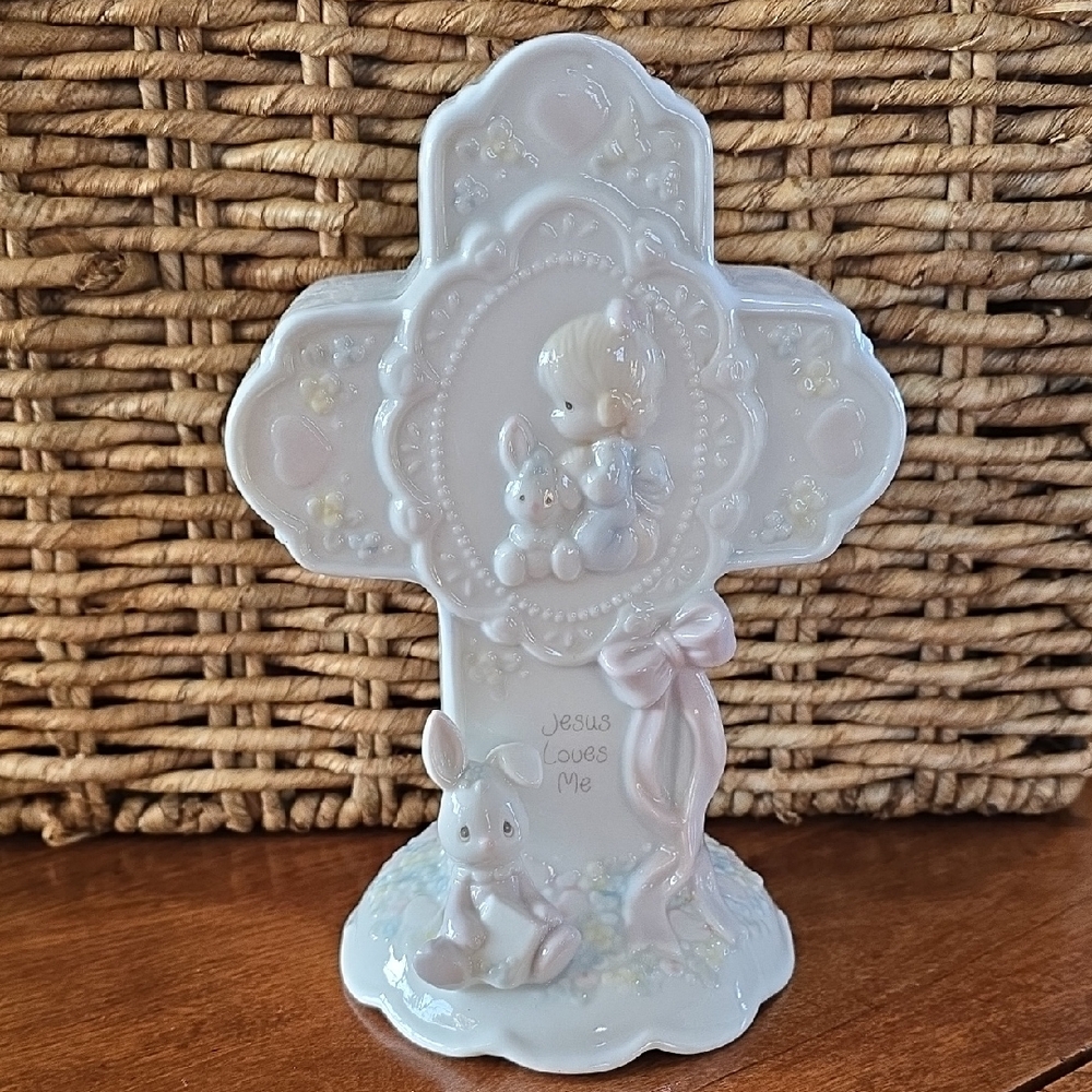 1993 Vintage Precious Moments Ceramic Nightlight Cross Jesus Loves Me Nursery